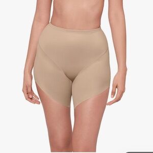 NWT Women's Miraclesuit At Waist Slanted Hem Shaping Shorts Warm Beige Size XL